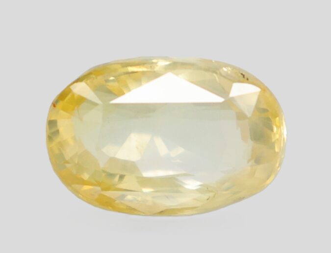 YELLOW SAPPHIRE 8.04 Ct. YELLOW SAPPHIRE 8.04 Ct.
