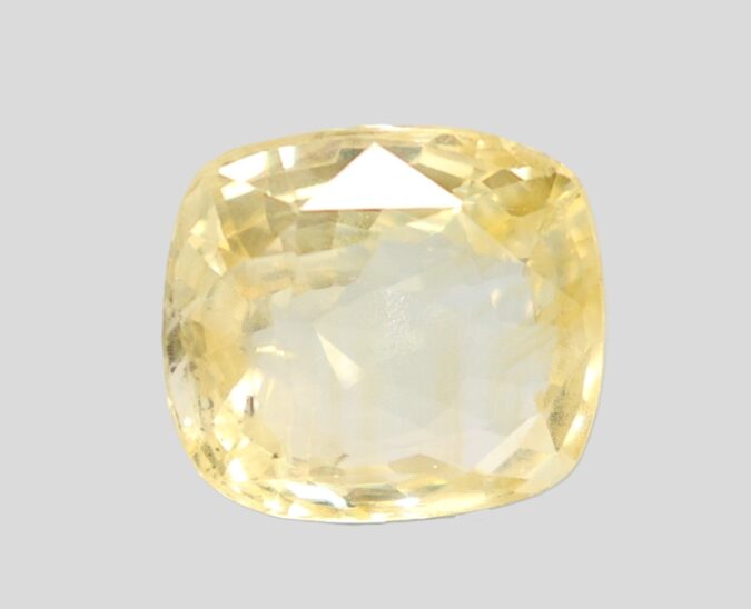 YELLOW SAPPHIRE 7.05 Ct. YELLOW SAPPHIRE 7.05 Ct.