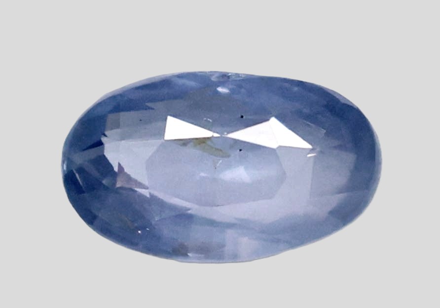 BLUE SAPPHIRE 3.7 Ct.