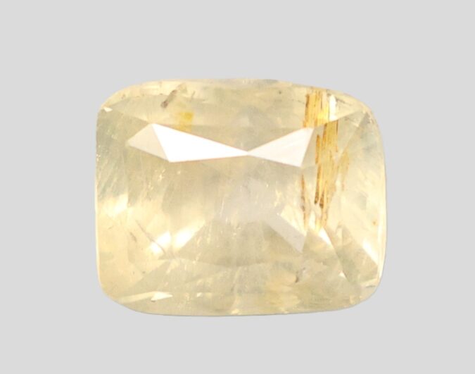 YELLOW SAPPHIRE 6.06 Ct.
