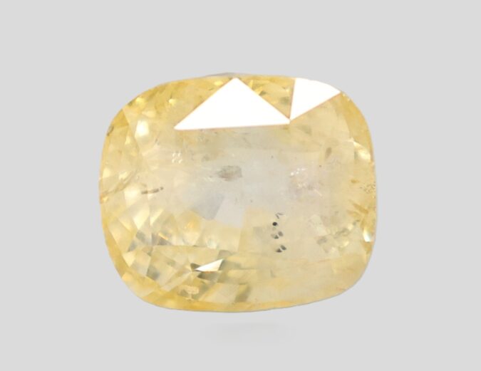 YELLOW SAPPHIRE 8.39 Ct. YELLOW SAPPHIRE 8.39 Ct.