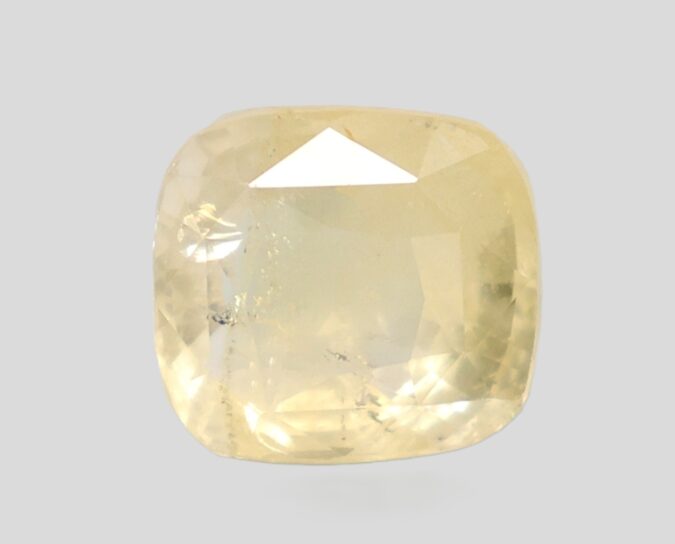YELLOW SAPPHIRE 8.36 Ct. YELLOW SAPPHIRE 8.36 Ct.