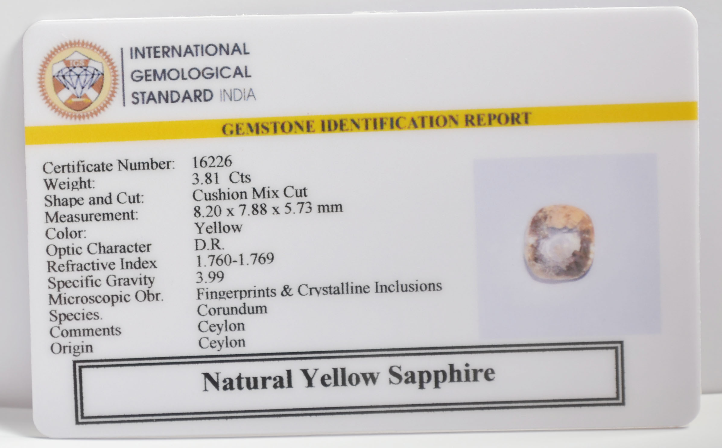 YELLOW SAPPHIRE 3.81 Ct. YELLOW SAPPHIRE 3.81 Ct.