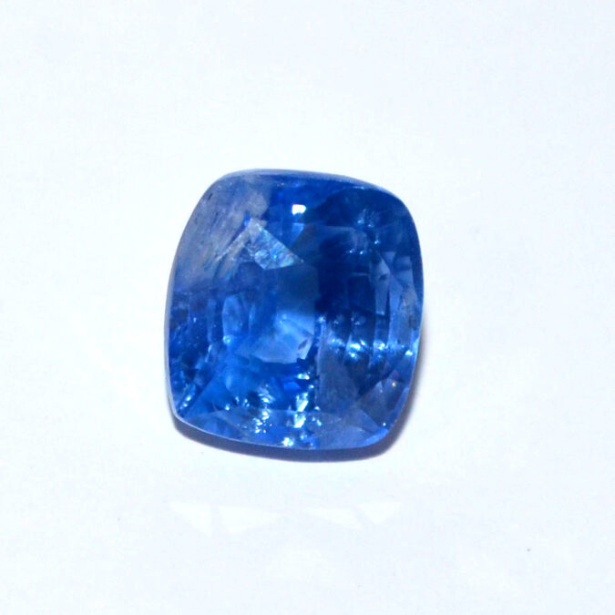 BLUE SAPPHIRE 5.66 Ct. BLUE SAPPHIRE 5.66 Ct.