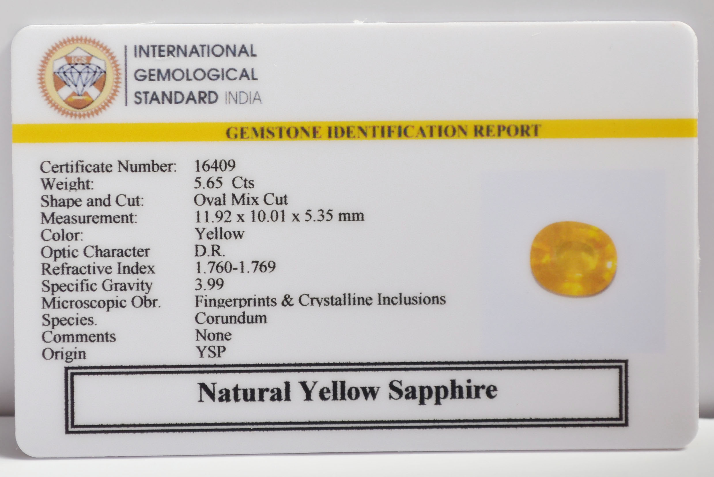 YELLOW SAPPHIRE 5.65 Ct. YELLOW SAPPHIRE 5.65 Ct.
