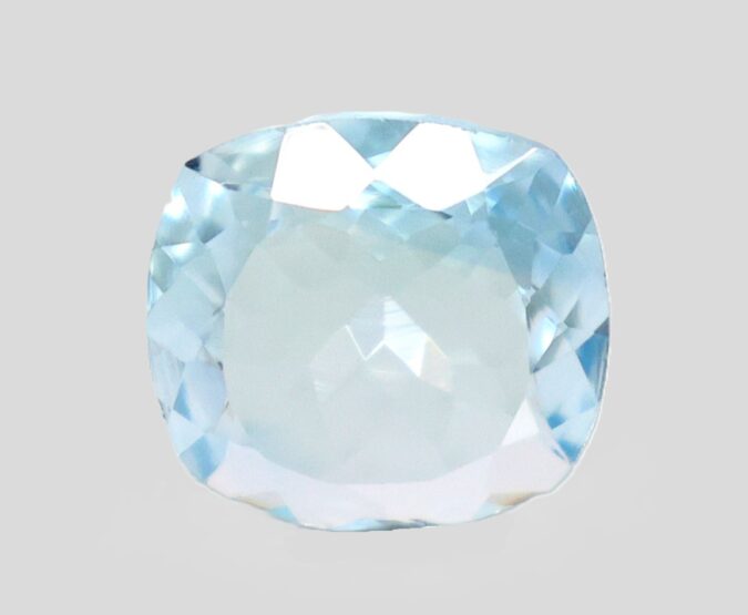 BLUE TOPAZ 5.21 Ct.