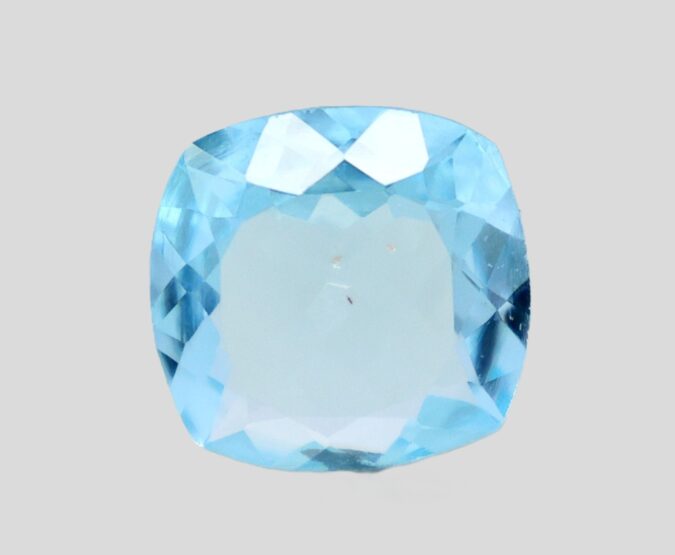 BLUE TOPAZ 4.59 Ct. BLUE TOPAZ 4.59 Ct.