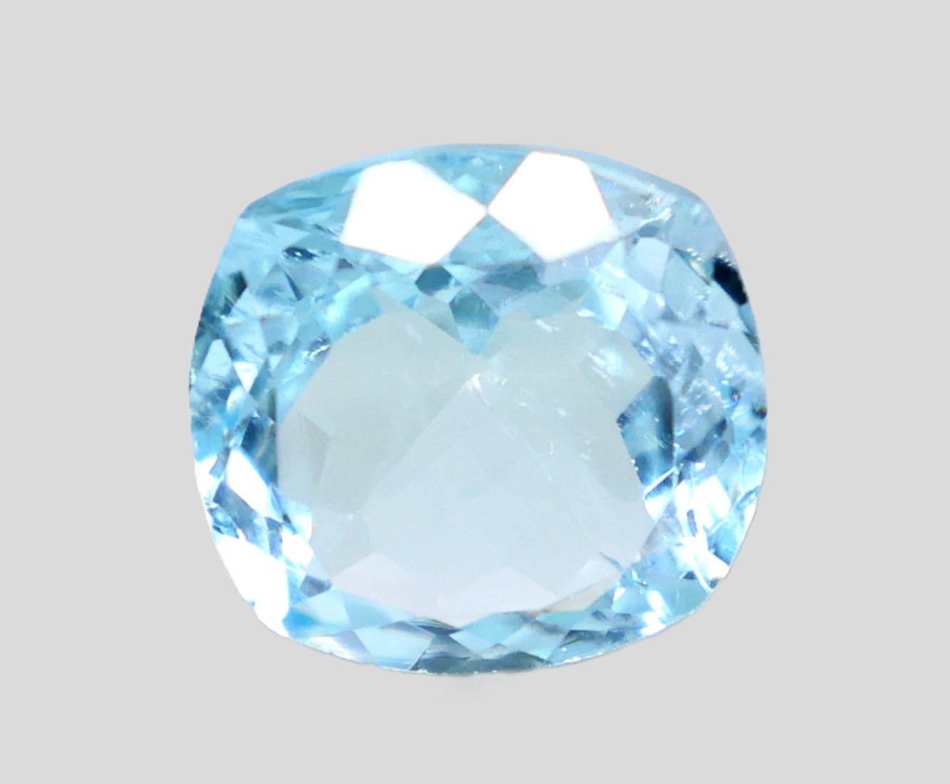 BLUE TOPAZ 7.18 Ct.