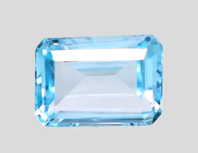 BLUE TOPAZ 9.81 Ct.