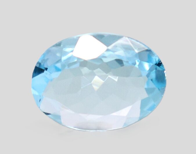 BLUE TOPAZ 3.59 Ct.