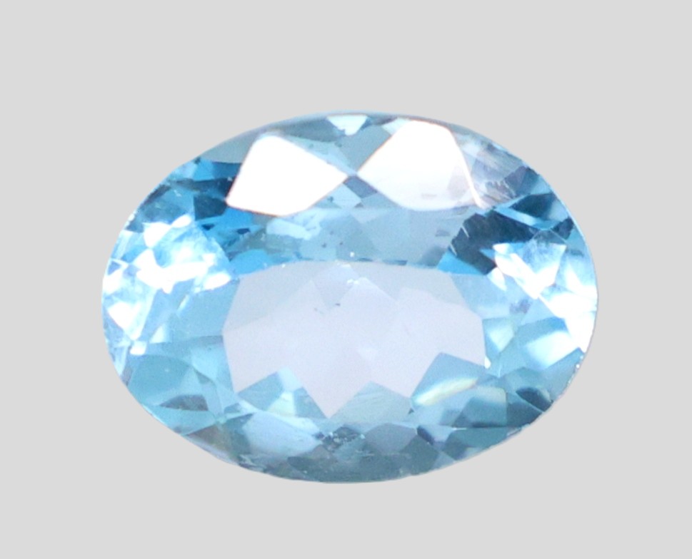 BLUE TOPAZ 3.9 Ct.
