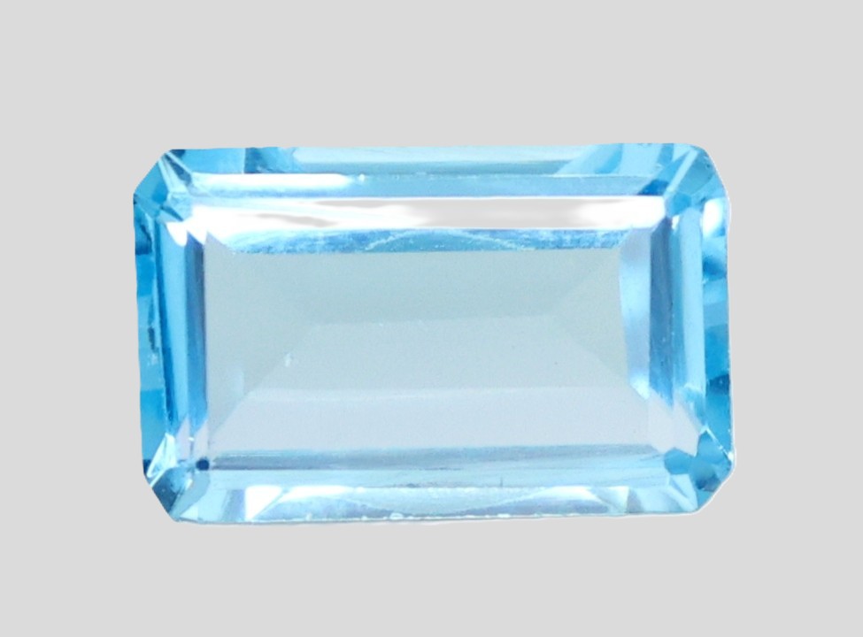 BLUE TOPAZ 2.26 Ct.