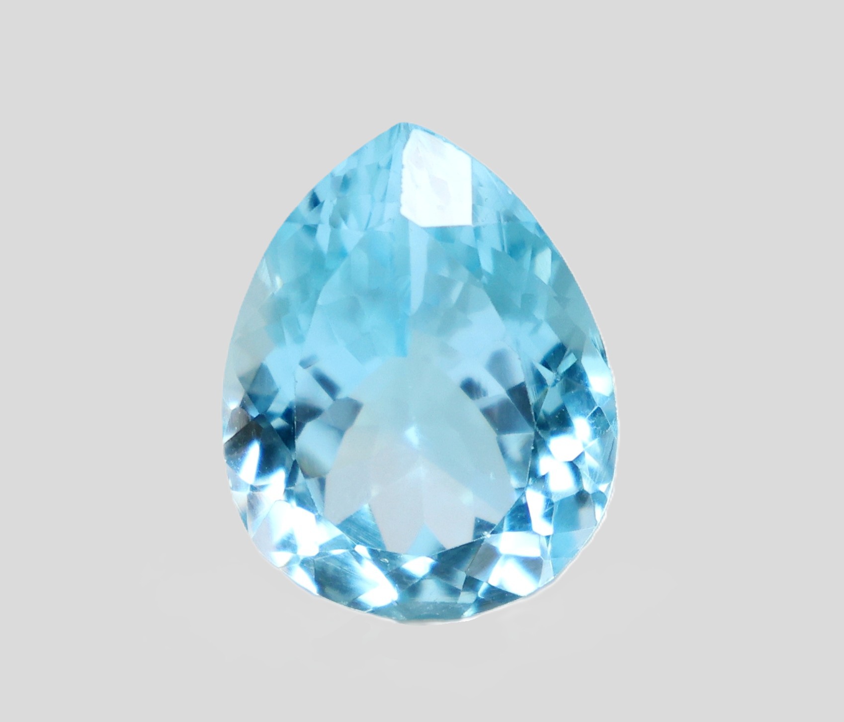 BLUE TOPAZ 10.68 Ct.